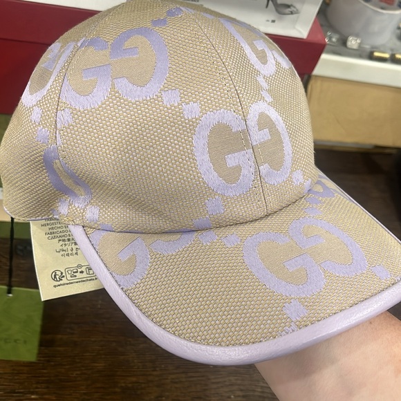 GUCCI big logo unisex cap , new with tag , size large - Picture 9 of 9